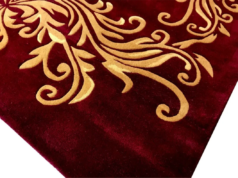 Pompöös by Casa Padrino Luxus Teppich von Harald Glööckler 80 x 150 cm Krone Bordeauxrot / Gold - Barock Design Teppich - Handgewebt aus Wolle