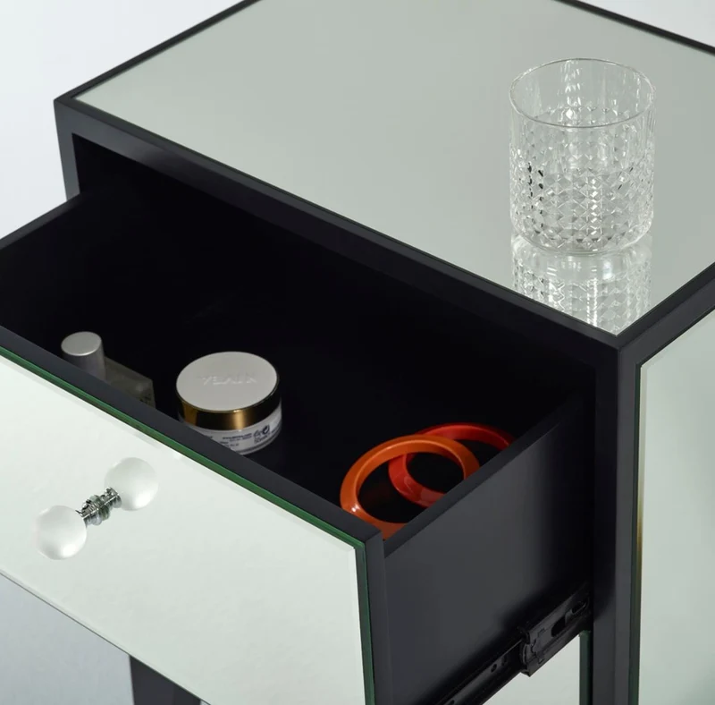 Casa Padrino Luxus Nachttisch mit 2 Schubladen Schwarz - Luxus Schlafzimmermöbel
