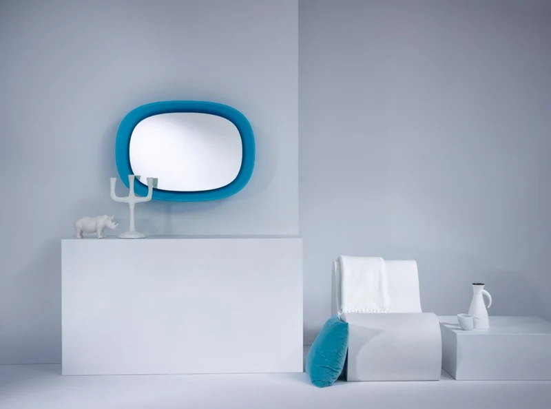 Casa Padrino Luxus Designer Spiegel Blau 70 x H. 97 cm - Designer Wandspiegel mit Licht