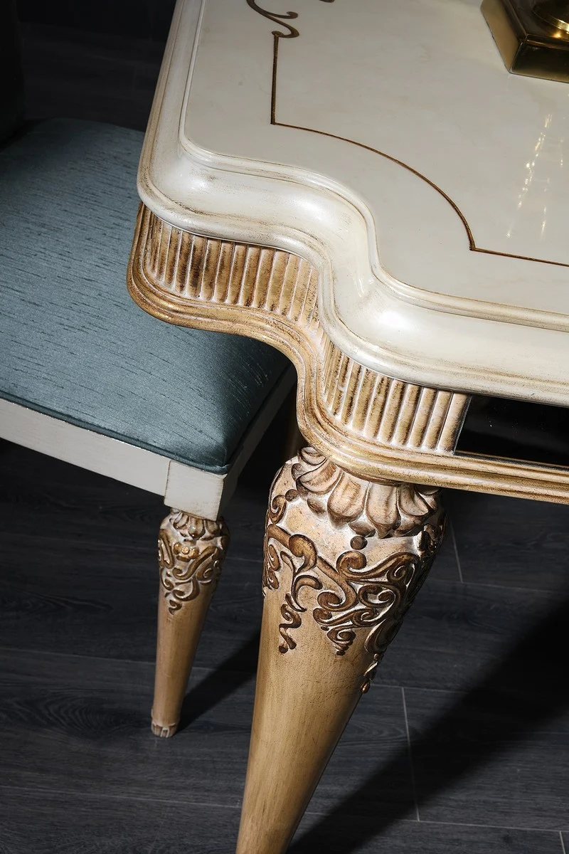 Casa Padrino Luxus Barock Esszimmer Set Türkis / Weiß / Gold - 1 Esstisch und 4 Esszimmerstühle - Barock Esszimmermöbel