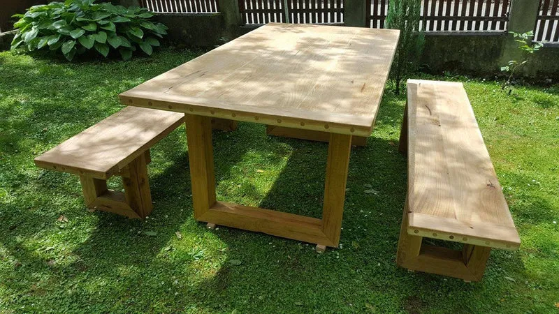 Casa Padrino Gartenmöbel Set Rustikal mit A-Gestell - Tisch + 2 Garten Bänke (Länge: 200 cm) - Eiche Massivholz