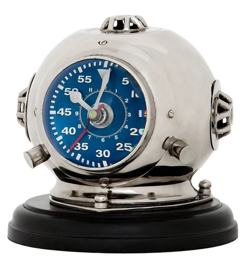 Casa Padrino Designer Uhr Taucherhelm auf Sockel 18 x H. 19 cm - Luxus Tischuhr