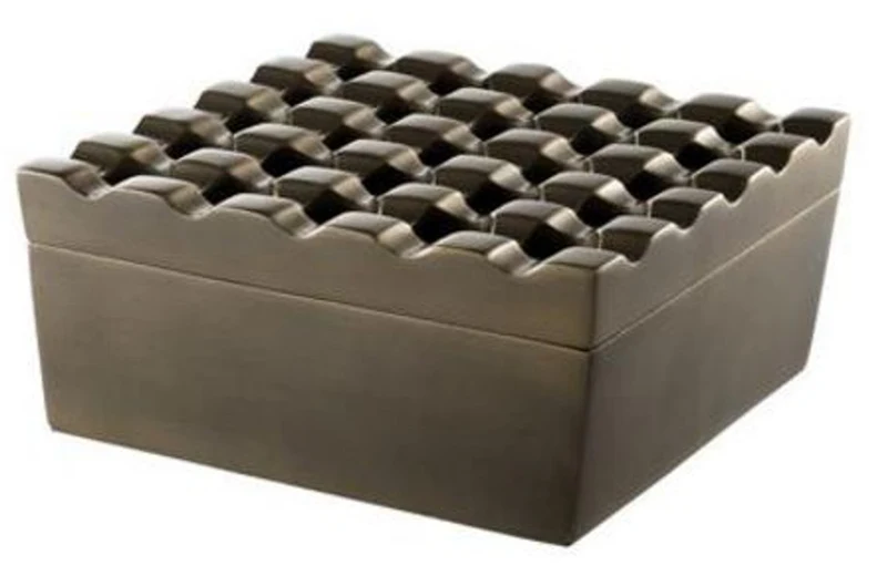Casa Padrino Luxus Messing Aschenbecher - Designer Accessoire in antikem Messing - 20 x 20 x 9 cm