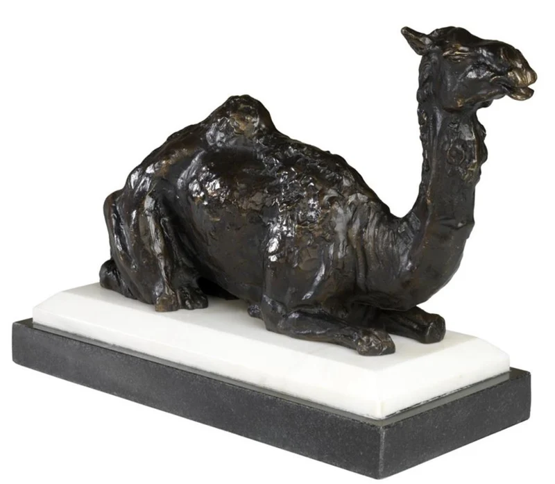 Casa Padrino Designer Bronzefigur Kamel auf Sockel 37 x 15 x H. 24 cm - Edel & Prunkvoll