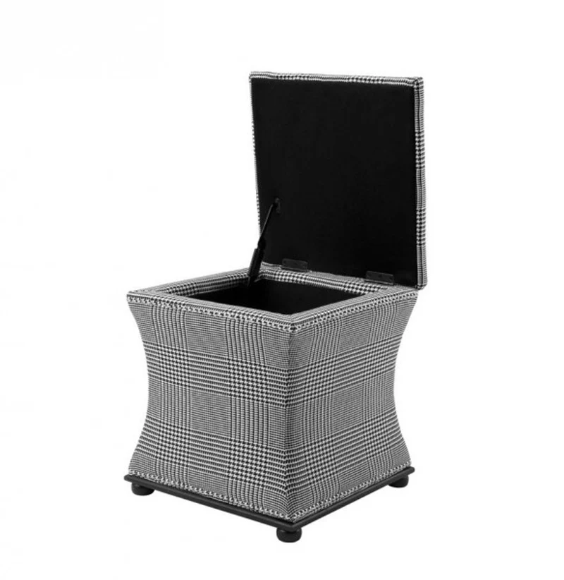Casa Padrino Luxus Sitzhocker im Barockstil Schwarz & Weiß 47 x 47 x H. 52 cm mit Nickel-Nagelung